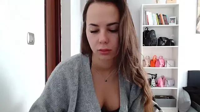 MayaJoy24 on StripChat 