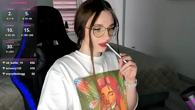 Freechat MCfly_11 on StripChat