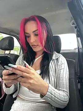 MeganFoxiy on StripChat 