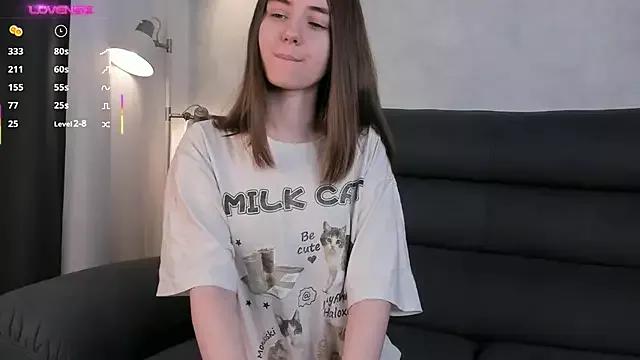 MeghanElson on StripChat 