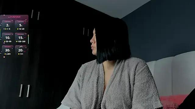 Freechat merida_blue_ on StripChat