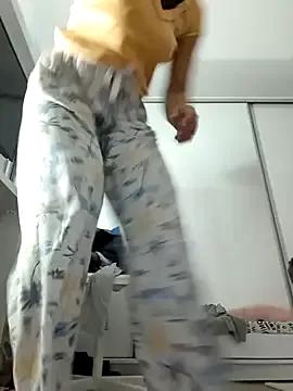 merlyn4 on StripChat