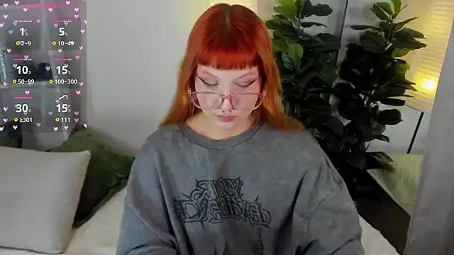 MiaYui on StripChat 