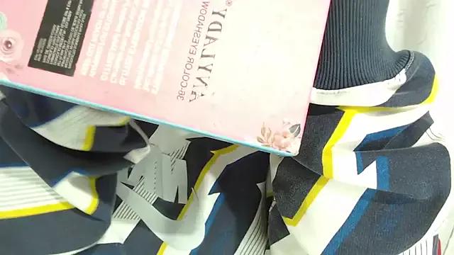 Freechat Miia_Thompsonn on StripChat