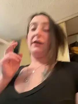 Mini_And_The_Bear on StripChat 