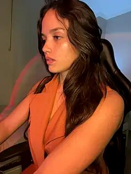 MisFrekcles_ on StripChat