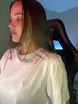 MisFrekcles_ on StripChat