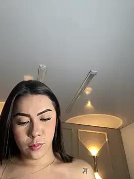 Miss_blue69 on StripChat