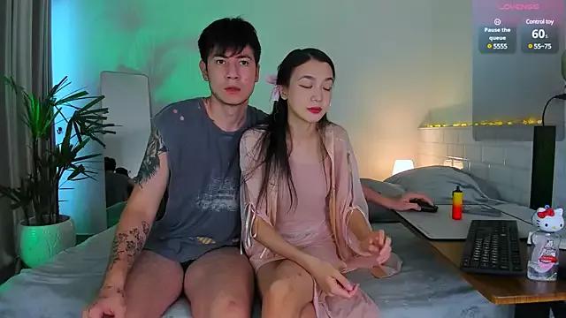 Missa_and_sam on StripChat