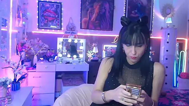 misscectito13 on StripChat 