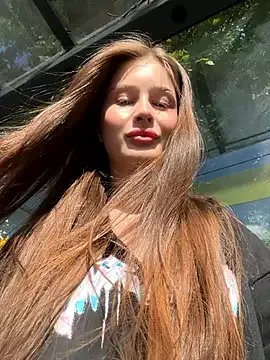 mmelicious on StripChat 