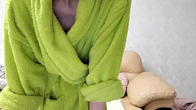 MollyStory on StripChat 