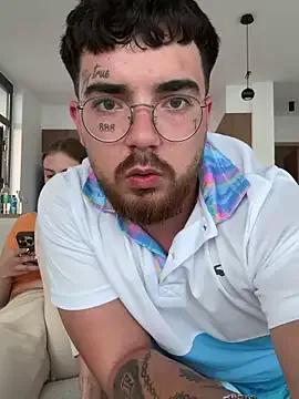 Group MrAndMrsSavage on StripChat