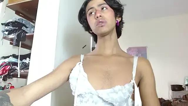 Freechat Naicollsxxx on StripChat