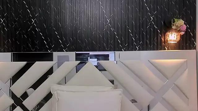 Freechat NaomiSteward on StripChat