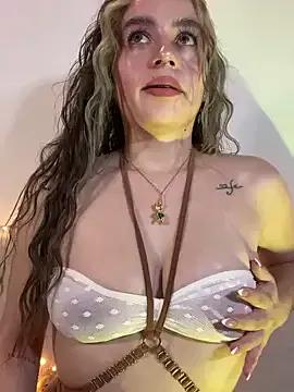 Natalia_Suarez on StripChat