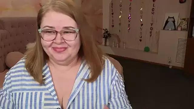 Natalie_Gucci on StripChat 