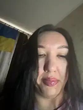 Naughtbaby_2025 on StripChat 