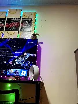 Freechat Nezuko-uWux on StripChat