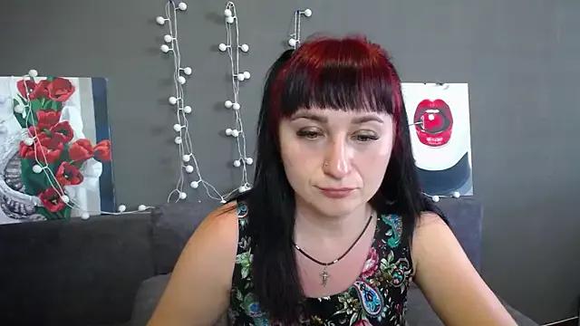 NinaFlawlees on StripChat