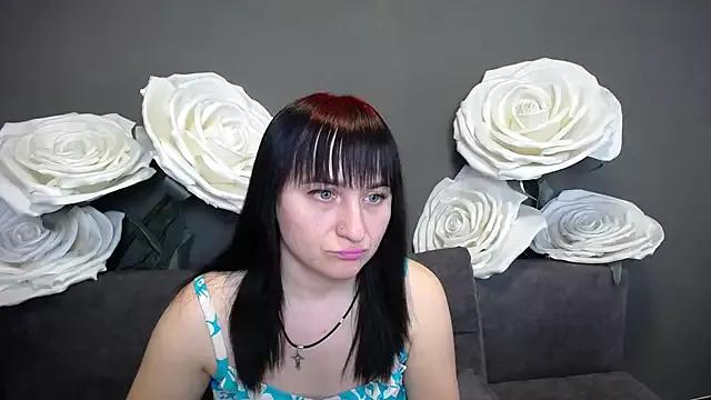 NinaFlawlees on StripChat