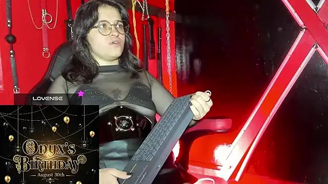 OnyxDiosaGotica on StripChat