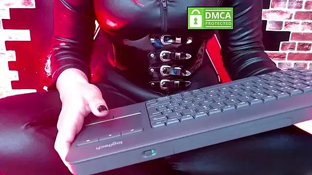 OnyxDiosaGotica on StripChat