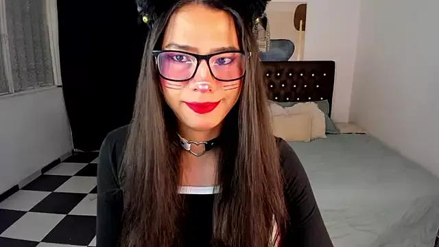 paula_kawaiifu_ on StripChat