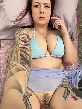 Freechat Penny_Bubbles on StripChat