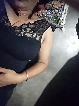 Freechat pinki_nude on StripChat