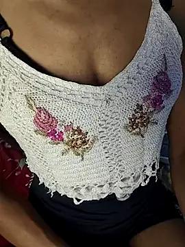 Freechat pinki_nude on StripChat