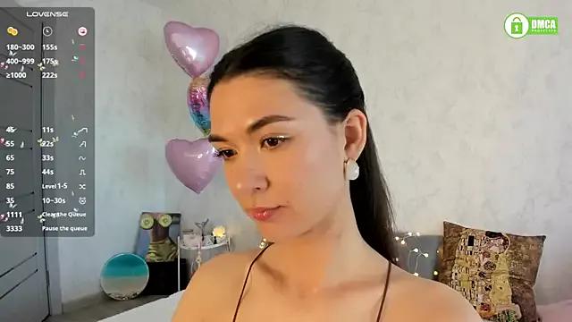 pretty_yong_cat on StripChat