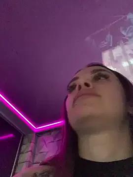 Queen_of_pain on StripChat