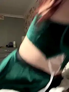 Offline raen001 on StripChat