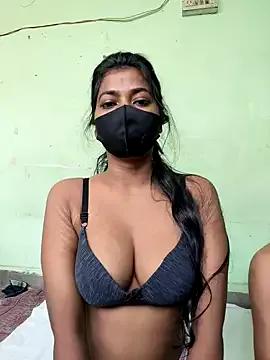 renu_143 on StripChat