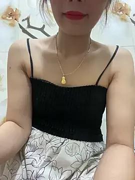 Freechat Ri210 on StripChat