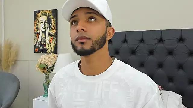 Robin_Rief on StripChat