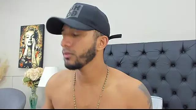 Robin_Rief on StripChat