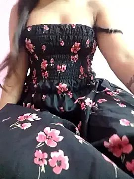 Freechat Roshni_98 on StripChat