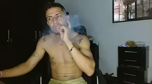 san_dirtyboy18 on StripChat 