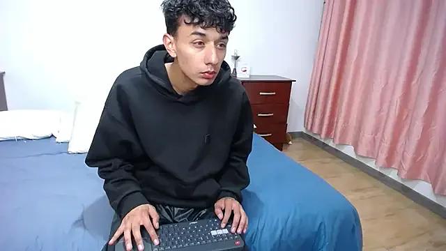 Private Sarabubbie on StripChat