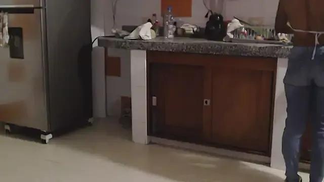 SashaBrianna99 on StripChat