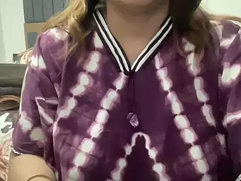 sassypooja on StripChat 