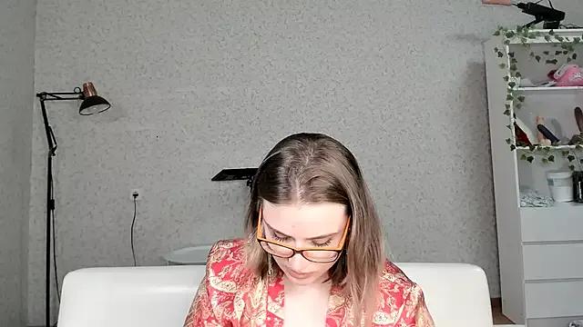 Seductive_She_Wolf on StripChat