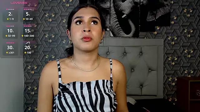 Selena_fox7 on StripChat 