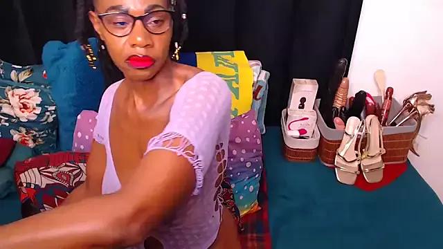 sexybootylicious on StripChat 