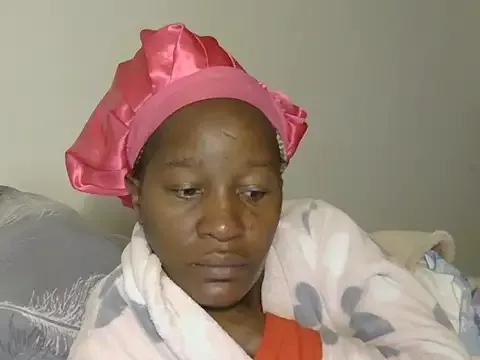 Freechat sluttylaura21 on StripChat