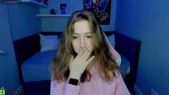 Private soft_as_a_flower on StripChat