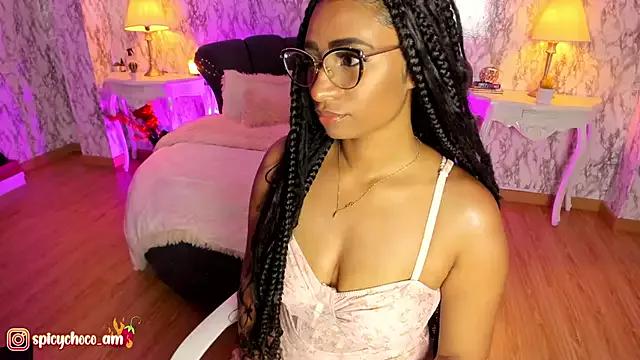 SpicyAmelia on StripChat