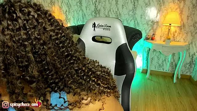 SpicyAmelia on StripChat